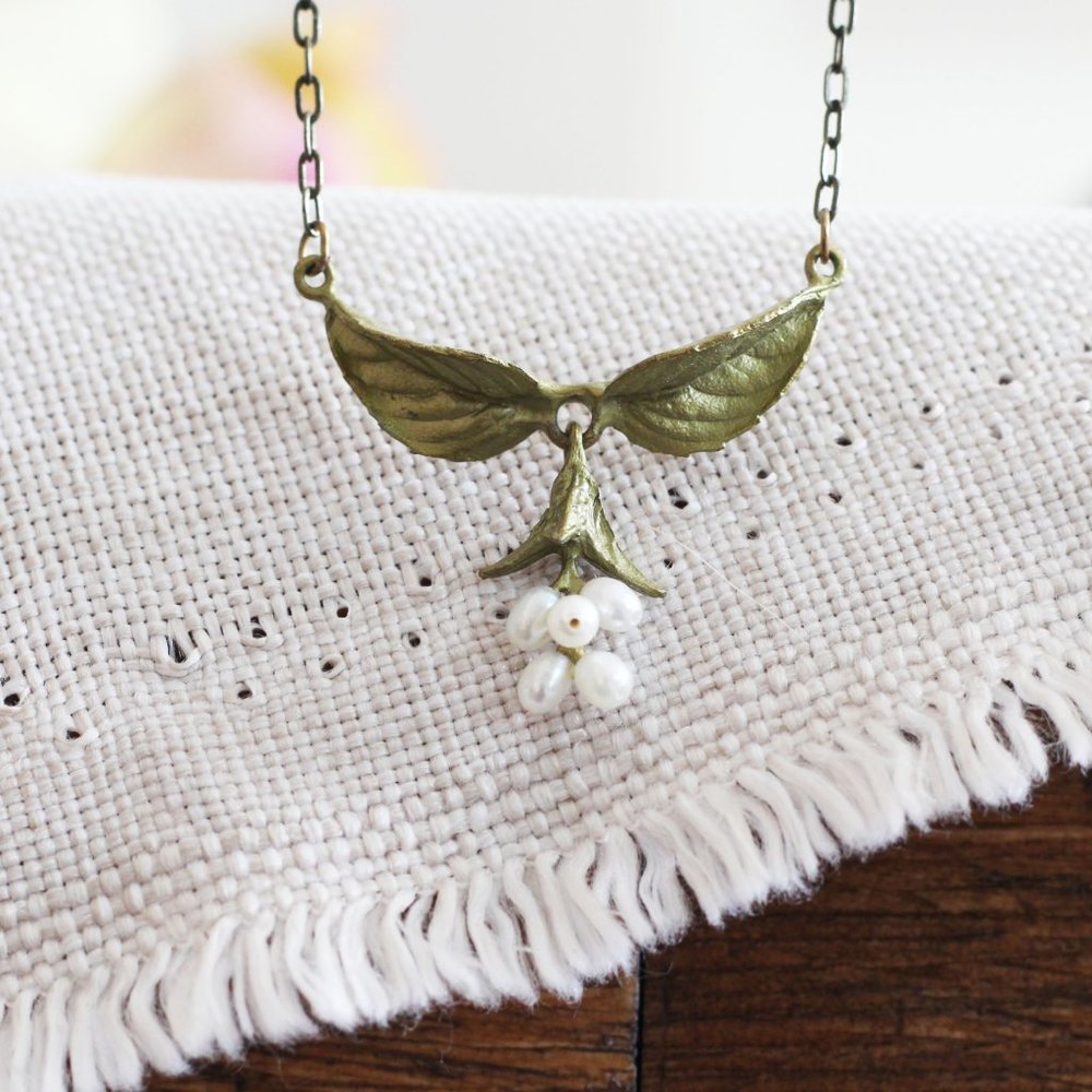 Artisan Necklace - Basil Leaf and Pearl